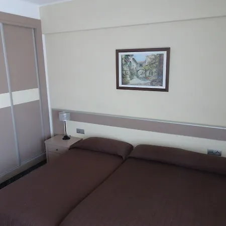 Hostal Internacional Miami Platja (Miami Playa)