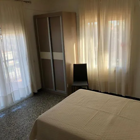 Internacional Hostal Miami Platja (Miami Playa)